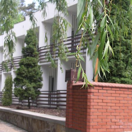 ポズナン Strzeszynek - Wypoczynekモーテル エクステリア 写真